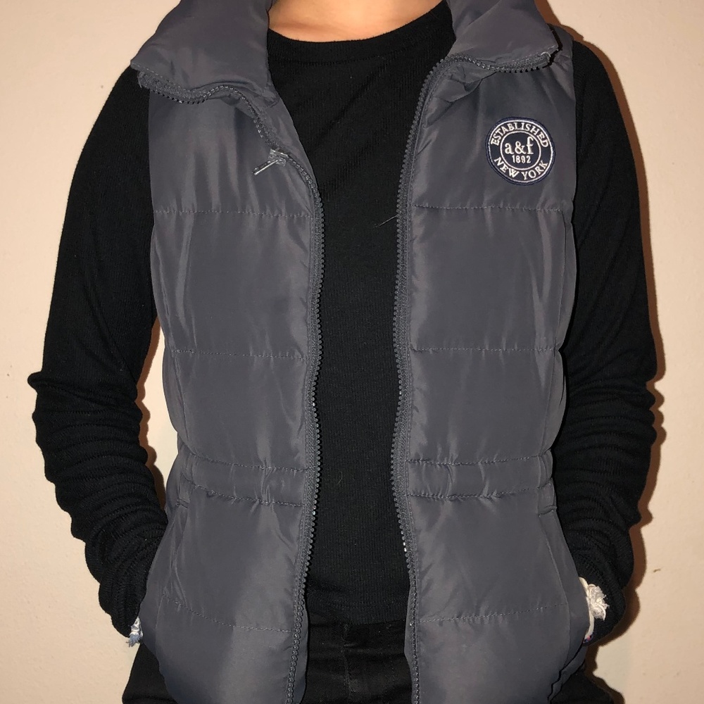 Grey Puffer Vest